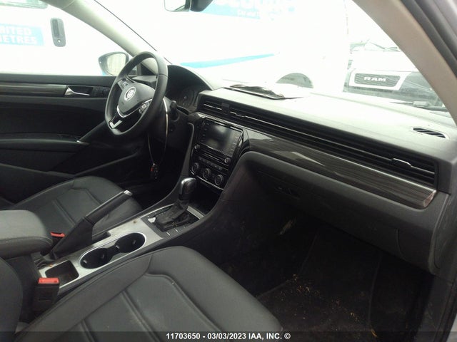 1VWBA7A39MC007800 Volkswagen Passat Highline