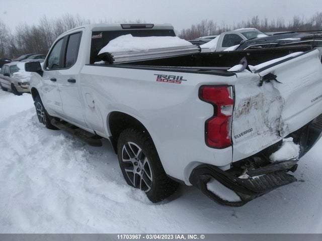 Chevrolet Silverado K1500 Trail Boss Custom 2019 1GCRYCEF6KZ275191 Image 3