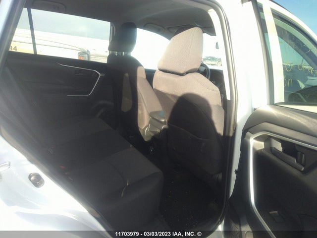 Toyota RAV4 LE 2019 2T3B1RFV4KW057829 Image 9
