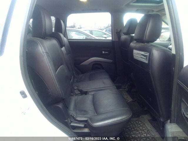 JA4JT5AX7BU604543 Mitsubishi OUTLANDER GT