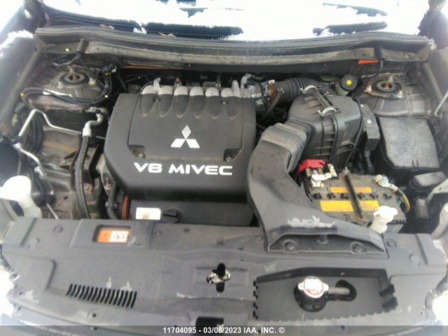 JA4JZ4AX5JZ617043 Mitsubishi OUTLANDER GT