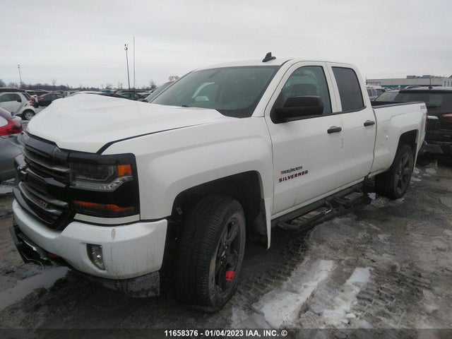 Chevrolet Silverado K1500 Lt 2017 1GCVKREC7HZ407098 Image 2