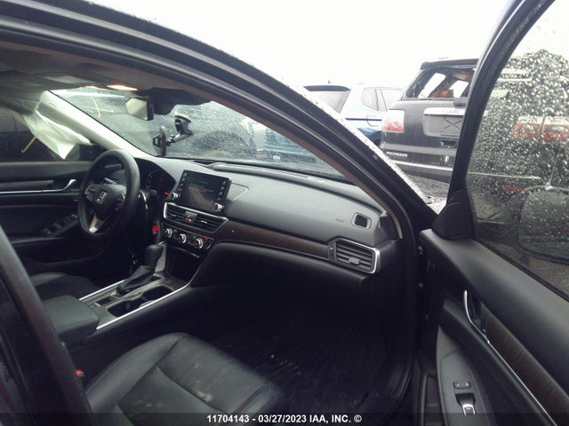 Honda Accord Touring 2018 1HGCV1F91JA804413 Image 5