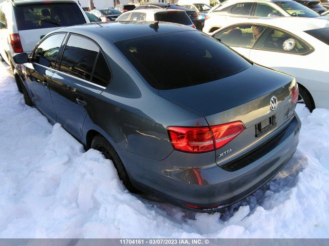 3VWD07AJ9FM297600 Volkswagen JETTA SE