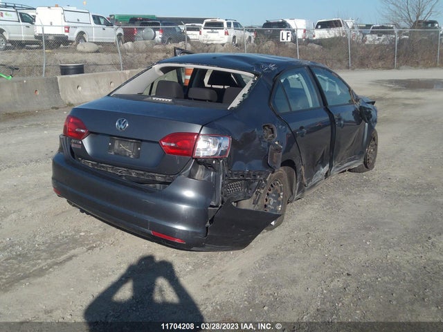 3VW2K7AJ4DM350217 Volkswagen JETTA S