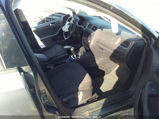 3VW2K7AJ4DM350217 Volkswagen JETTA S