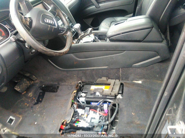 WA1CMCFE0CD010086 Audi Q7 PREMIUM