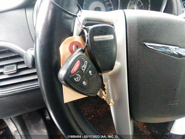 1C3CCBBBXDN711068 Chrysler 200 Touring