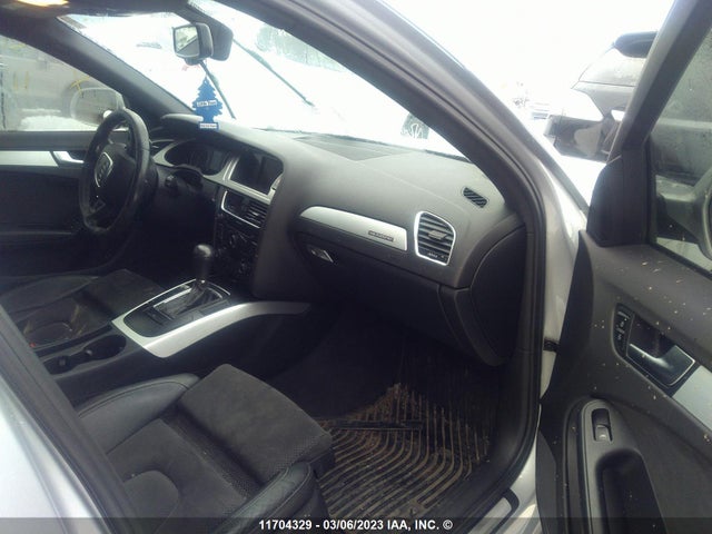 WAUFFCFL4BN047448 Audi A4 Premium Plus