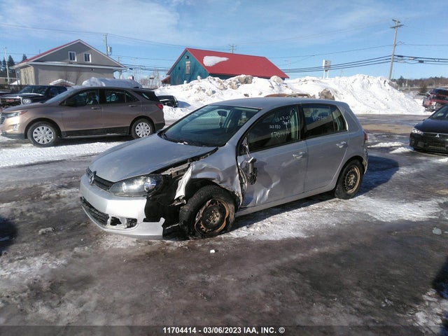 WVWDA7AJ5DW120880 Volkswagen Golf