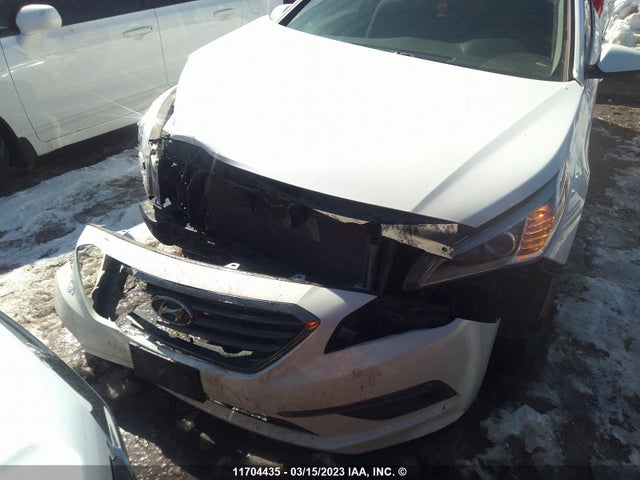 Hyundai SONATA SE 2017 5NPE24AF9HH588098 Image 8
