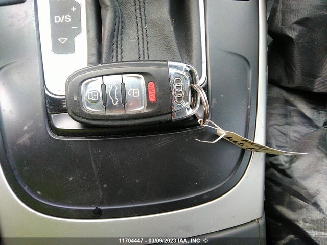WAUAFCFL9DN041125 Audi A4 PREMIUM