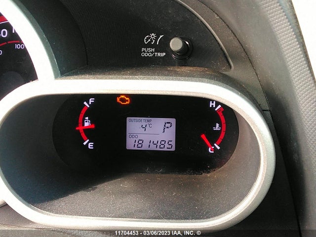 Toyota Matrix S 2014 2T1KU4EE3EC129940 Image 8