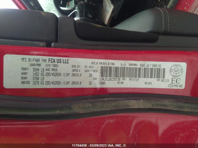 1C4RJFDJ9KC797103 Jeep Grand Cherokee Srt-8