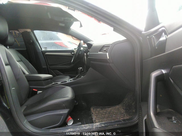 3VWE57BU0MM033970 Volkswagen JETTA SEL