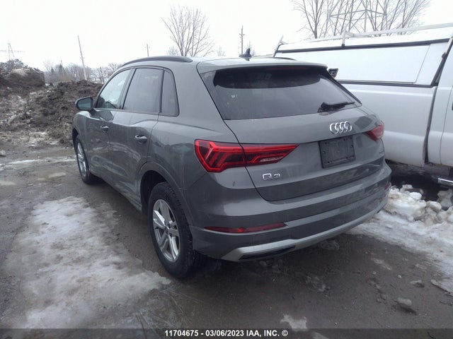 WA1AUCF39M1074670 Audi Q3 Premium 40