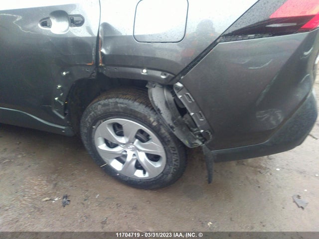 Toyota RAV4 LE 2022 2T3B1RFV0NC300557 Image 8
