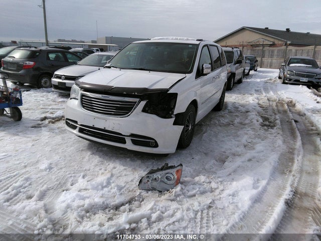 2C4RC1GG7FR554819 Chrysler Town & Country Limited Platinum