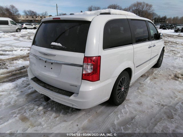 2C4RC1GG7FR554819 Chrysler Town & Country Limited Platinum