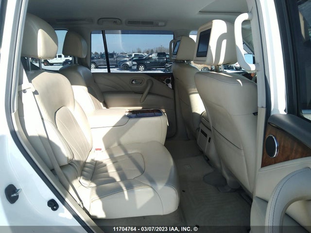 JN8AZ2NE9F9083270 Infiniti 2015