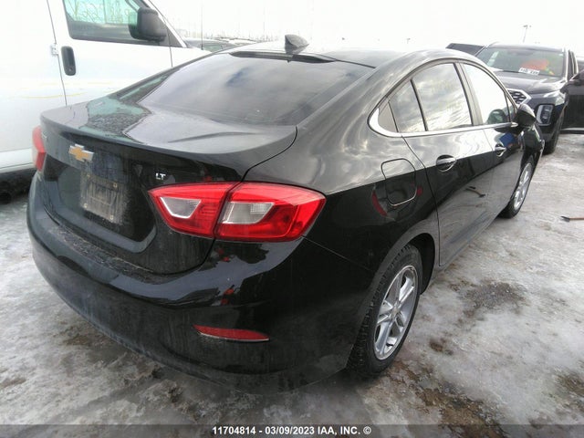 Chevrolet CRUZE LT 2018 1G1BE5SM1J7144925 Image 4