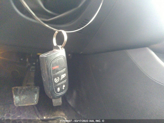 1C4PJMBX7JD504925 Jeep Cherokee Trailhawk
