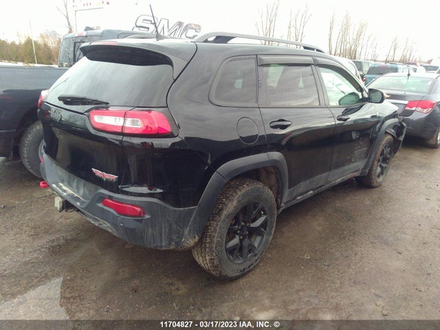1C4PJMBX7JD504925 Jeep Cherokee Trailhawk
