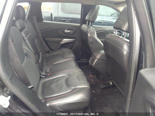 1C4PJMBX7JD504925 Jeep Cherokee Trailhawk