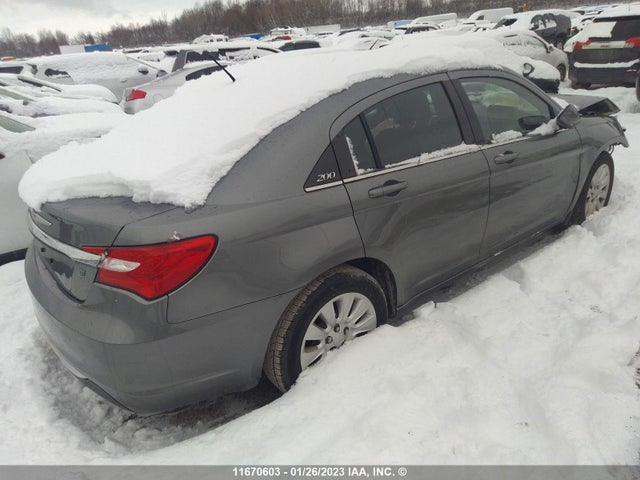 1C3CCBAB9CN135392 Chrysler 200 LX