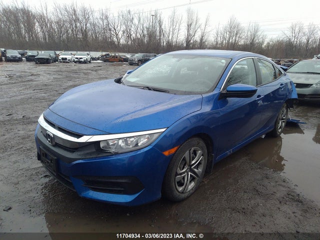 Honda Civic Lx 2018 2HGFC2F57JH012872 Image 2