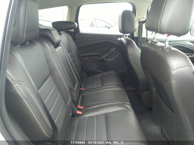 11704942 :رقم المزاد ، 1FMCU0J9XEUC25889 vin ، 2014 Ford Escape Titanium مزاد بيع