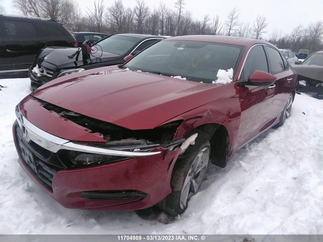 Honda Accord Touring 2018 1HGCV1F9XJA802840 Image 2