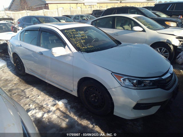 Honda Accord Sport 2017 1HGCR2F52HA804017 главное изображение