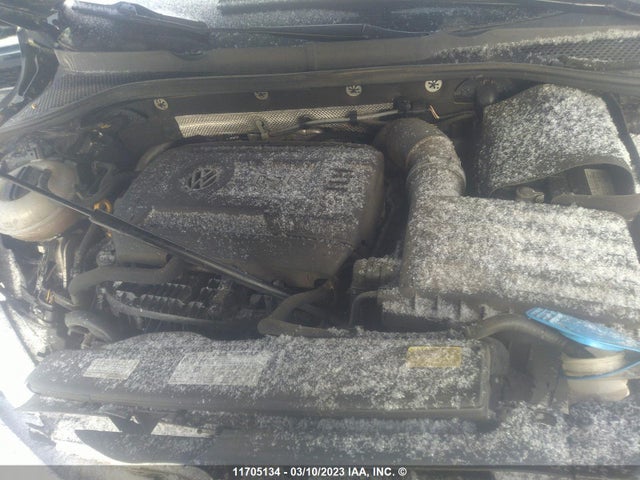 3VW217AU6FM096445 Volkswagen GOLF