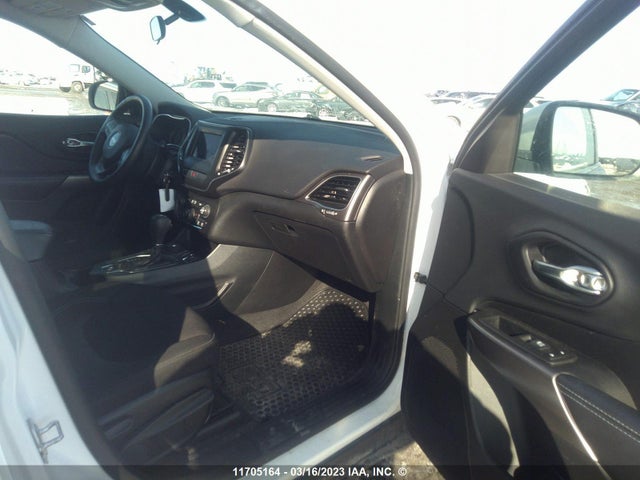 1C4PJMCN3KD345027 Jeep Cherokee North