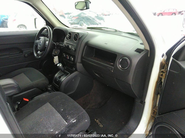 Jeep Patriot 2015 1C4NJRAB7FD268570 Image 6