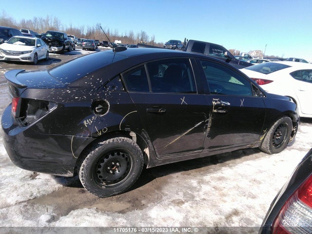 Chevrolet CRUZE LT 2015 1G1PE5SBXF7170662 Image 8