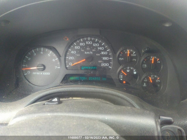 Chevrolet Trailblazer 2002 1GNDT13S422336308 Image 9