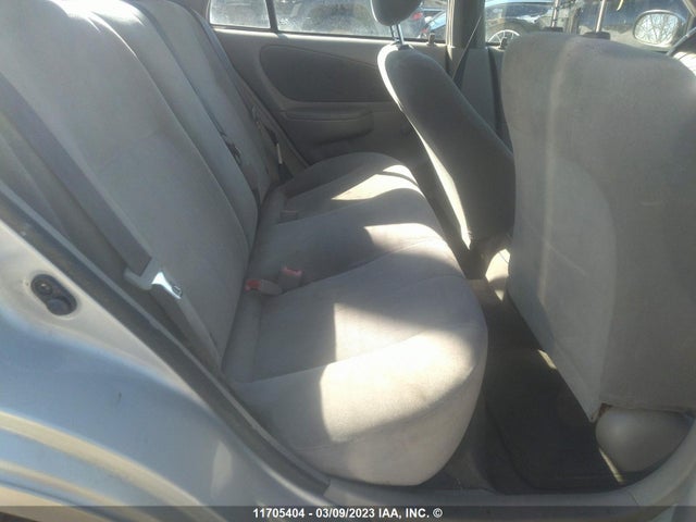 Toyota COROLLA CE/LE/S 2002 2T1BR12E62C857462 Image 9