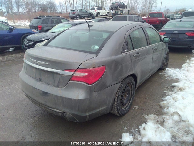 1C3CCBAB1DN569629 Chrysler 200 LX
