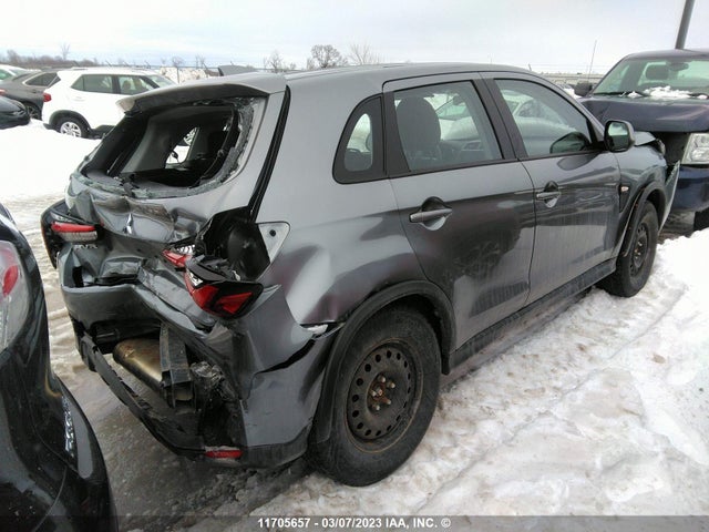 JA4AJUAU5NU602784 Mitsubishi RVR