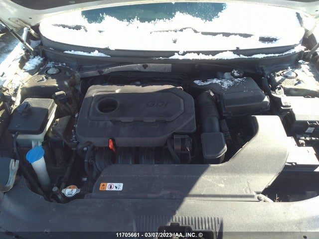 Hyundai SONATA SE 2015 5NPE24AF6FH098117 Image 11