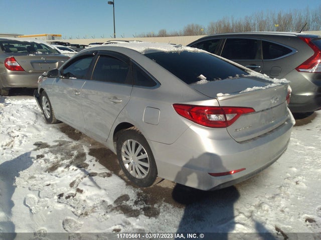 Hyundai SONATA SE 2015 5NPE24AF6FH098117 Image 4