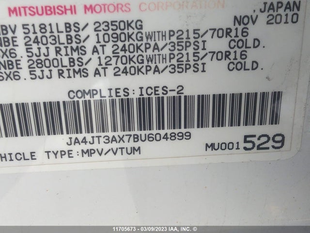 JA4JT3AX7BU604899 Mitsubishi Outlander Se