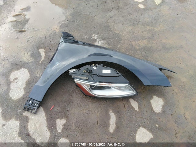 WA1CFCFP9FA082129 Audi Q5 PREMIUM