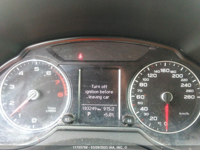 WA1CFCFP9FA082129 Audi Q5 PREMIUM