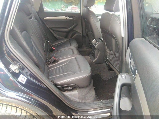 WA1CFCFP9FA082129 Audi Q5 PREMIUM