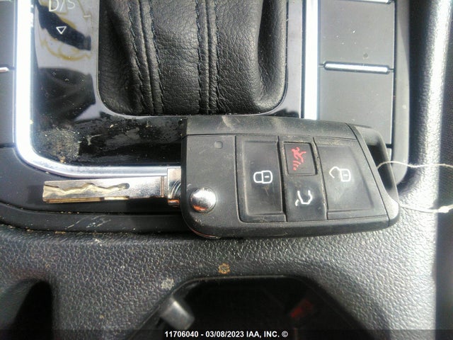 3VWC57BU6KM176927 Volkswagen JETTA