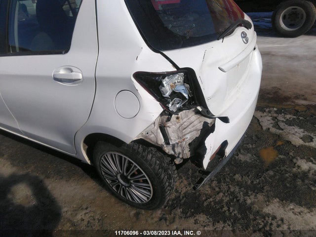 Toyota YARIS LE 2015 VNKKTUD36FA017861 Image 6
