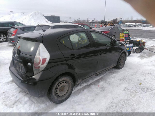 Toyota PRIUS C 2014 JTDKDTB3XE1559899 Image 5